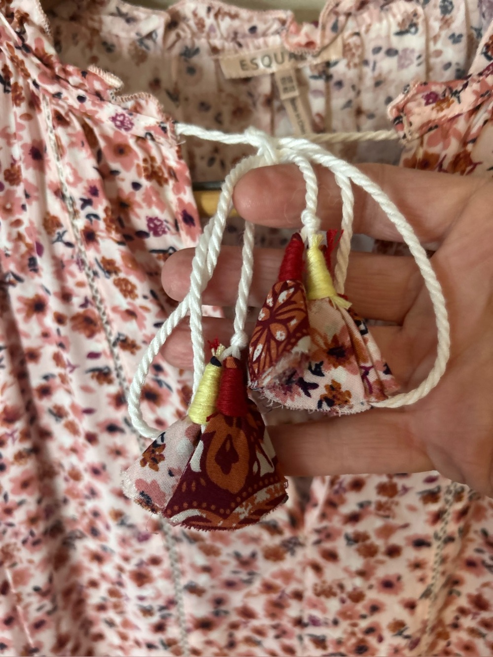 Esqualo dress - Picture 4 of 15